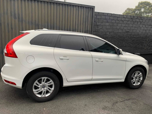 Volvo Xc60 2.0 T5 Kinetic 2016 Apenas 46mkm - Revisada Volvo