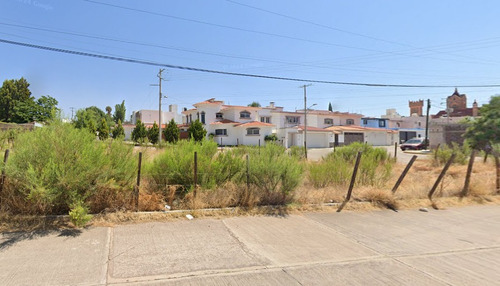Casa En Remate Bancario En C. Loma Aconcagua, Loma Dorada, Durango, Durango (60% Descuento, Única Oportunidad, Sólo Pago De Contado En 2 Cuotas) ¡gran Oportunidad De Inversión! - Sk12