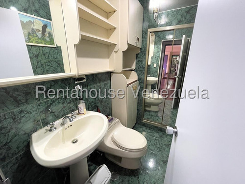 Ip Vendo Apartamento En Las Esmeraldas 26-91