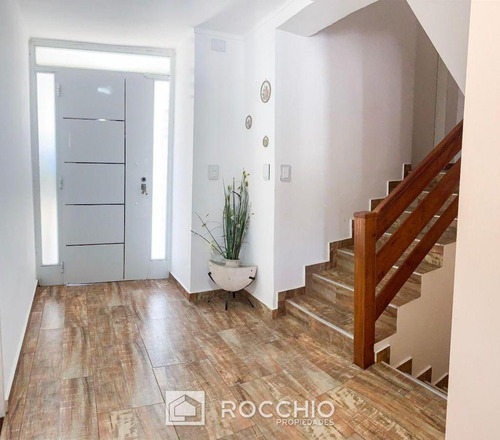Casa 7 Ambientes O Mas. | Burgos 950