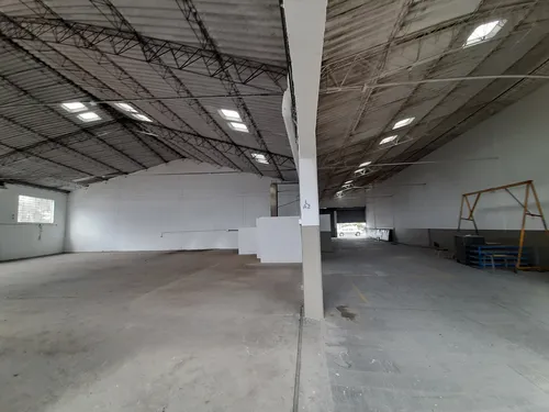 Alquiler Local En La Avenida Centenario, Manizales Cod 7400883
