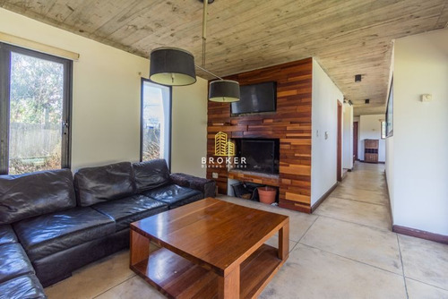 Imagen 3 de 15 de Venta Casa Parque Miramar 3 Dormitorios Piscina Barbacoa