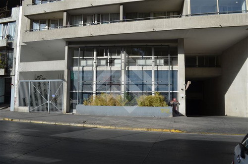 Departamento En Venta De 2 Dorm. En Santiago