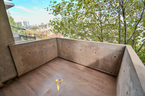 Venta Mataderos Departamento 4 Ambientes Balcon Categoria