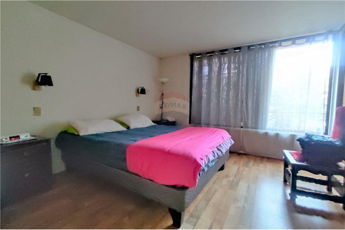 Imagen 5 de 15 de Departamento En Venta 4 D+3b+e, Providencia