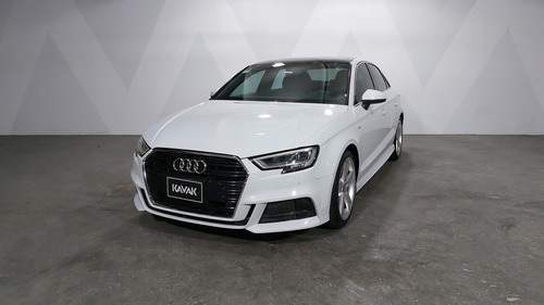 Audi A3 2.0 40 TFSI S LINE DCT