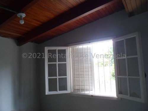 Imagen 13 de 14 de Casa En Venta Los Chorros Cod. 21-18122-y Ymanol Elizalde 0414-3227631