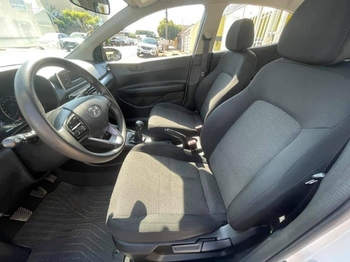 Imagem 5 de 12 de Hyundai Hb20 1.0 12v Flex Sense Manual