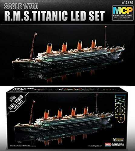1/700 R.m.s.titanic Led Set # 14220 Multi Color De Las Pieza