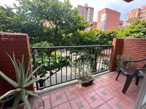 Apartamento En Venta En Aguacatala. Cod V776179