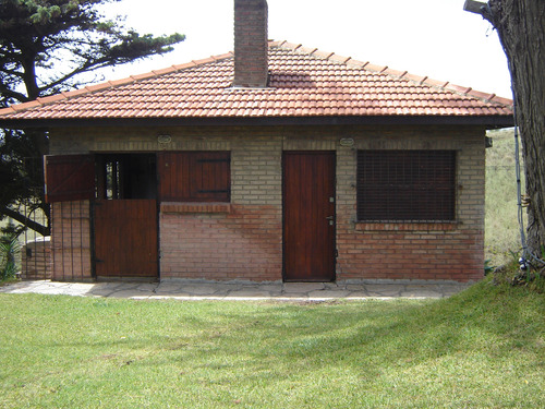 Importe Chalet En Esquina Con Vista Al Mar. Zona Centro Gran Parque 2 Cocheras