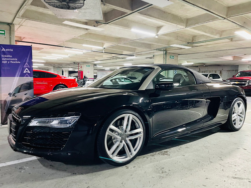 Audi R8 5.2 V10 Spyder S-tronic DSG 7 Vel