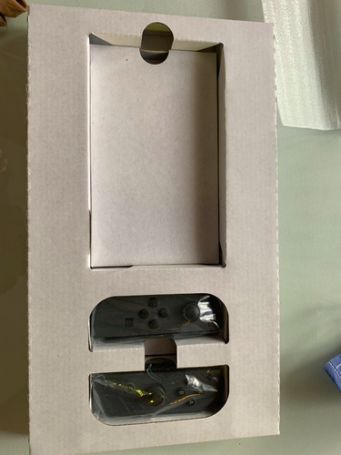 Nintendo Switch + 2 Juegos Físicos. Impecable!