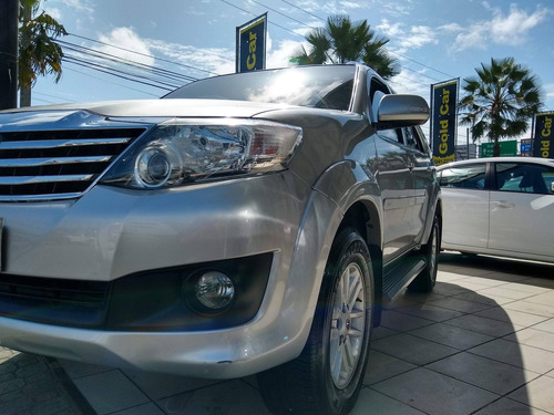 Toyota Hilux Sw4 2.7 Sr 4x2 16v Flex 4p Automático