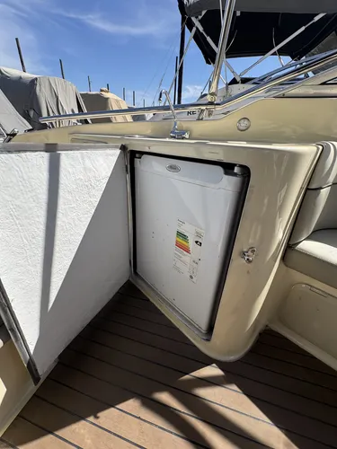 Mediterranean 285 2013 Volvo 320 Ho Duo Prop