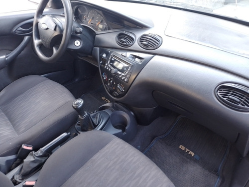 Imagen 5 de 7 de Ford Focus 2007 1.6 Ambiente