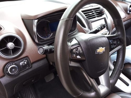 Imagen 8 de 11 de Chevrolet Trax 2016