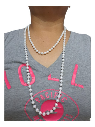2 Collares De Perlas Plástico Batucada Barbie Charlestón Color Blanco Perlas