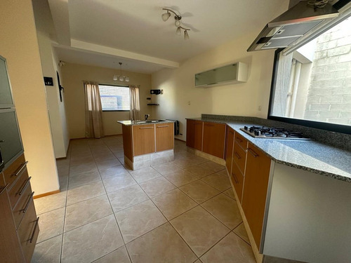 Casa 3 Dormitorios Barrio Pueyrredon