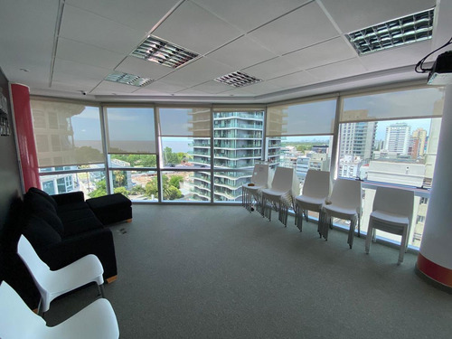 Imagen 7 de 24 de Venta De Oficina Piso Alto Y Muy Buena Vista Al Rio, Vicente López