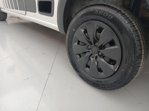 Volkswagen Saveiro 1.6 MSI TRENDLINE CS 16V FLEX 2P MANUAL