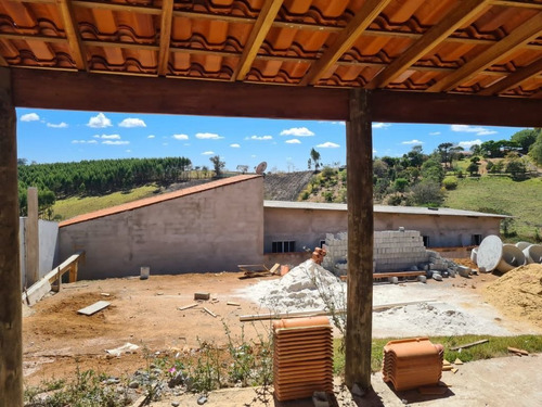 Imagem 26 de 30 de Linda Chácara Com 04 Dormitórios, Piscina, Salão De Jogos, Bem Localizada, À Venda, 1000 M² Por R$ 450.000 - Zona Rural - Pinhalzinho/sp - Ch0982