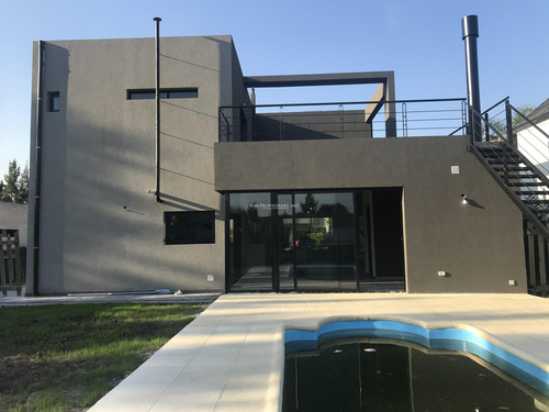 Imagen 3 de 26 de Casa En Venta 4 Dormitorios En Las Golondrinas, Hudson