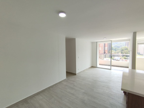 Arriendo Apartamento En Sabaneta Sector La Doctora P.24 C.7299609