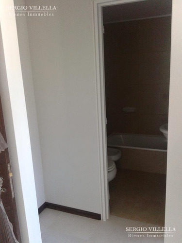 Imagen 5 de 11 de 9 De Julio 3200. Departamento De Dos Dormitorios En Venta . En Rosario.
