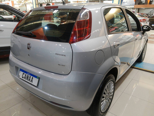 Fiat Punto 1.8 Essence 16v Flex 4p Automatizado