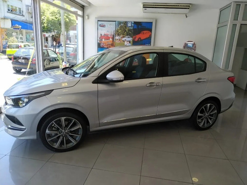 Imagen 7 de 20 de Fiat Cronos 1.8 Pack Style R