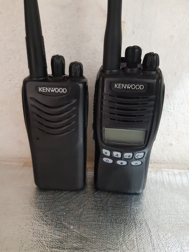 Par De Radios Kenwood Analógico Tk2000-1  Y Tk2312 En Vhf 