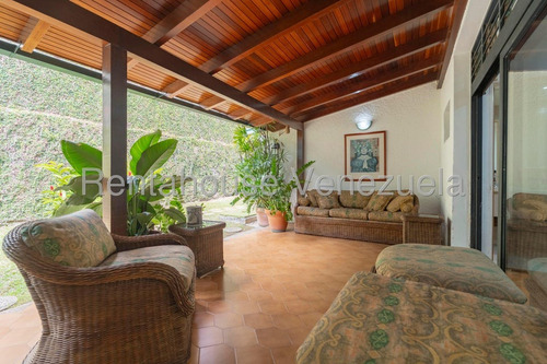 Casa En Venta Los Palos Grandes Mls #25-6343