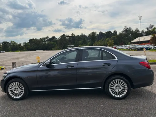 Mercedes-Benz C200 2.0 Exclusive