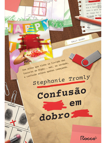 Confusão em Dobro, de Stephanie Tromly. Editorial Rocco, tapa mole en português