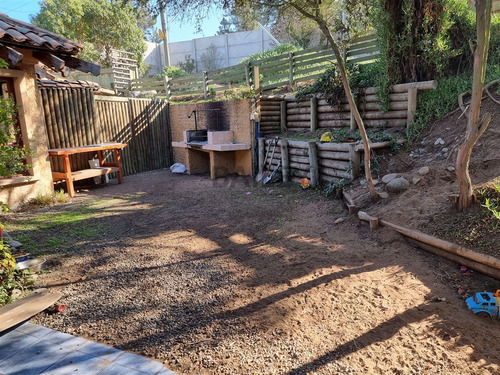 Casa En Arriendo De 5 Dorm. En Viña Del Mar