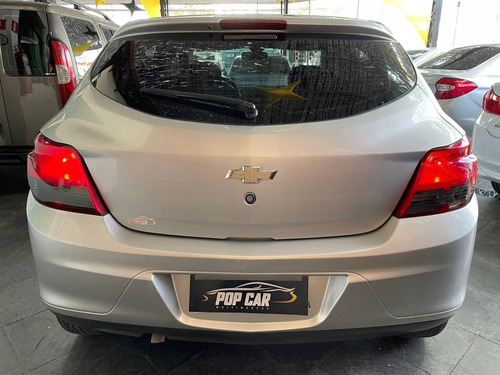 Imagem 5 de 10 de Chevrolet Onix 1.0 Mpfi Lt 8v Flex 4p Manual
