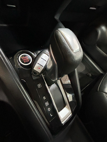 Nissan Kicks 1.6 16V SL