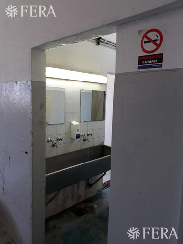 Venta De Galpón En Wilde (25056)