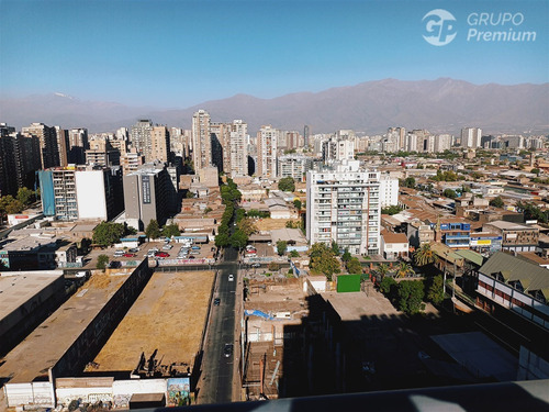 Gran Oferta De Cómodo Estudio En Eyzaguirre - Santiago