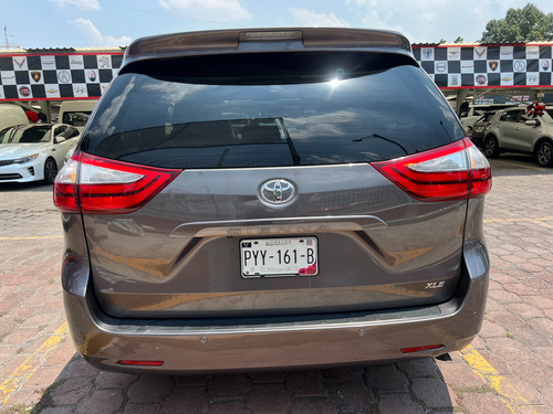 Toyota Sienna 3.5 Xle V6 Qc At
