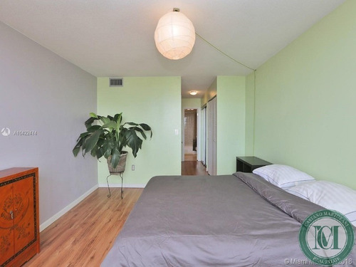 Imagem 8 de 10 de Apartamento - Ap00263 - 34796900