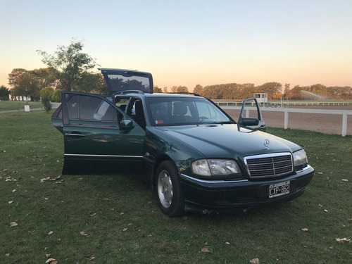 Imagen 5 de 8 de Mercedes Benz Clase C 250 2.5 Td Rural