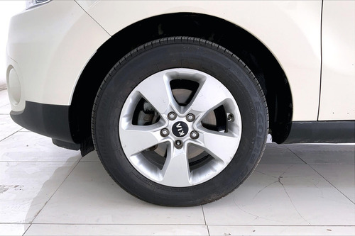 Imagen 9 de 15 de Kia Soul Suv 5 Pts Lx 16l 120 Hp Ta A/ac Ra-16