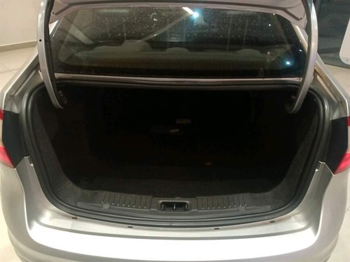 Ford Fiesta 1.6 TITANIUM SEDAN 16V FLEX 4P POWERSHIFT