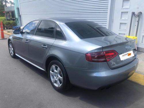 Imagen 3 de 8 de Audi A4 2.0 I Multitronic Tdi 2010