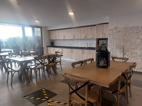 Departamento En Venta De 2 Dorm. En Ñuñoa