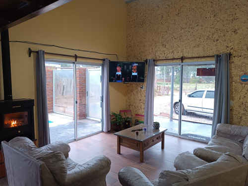Vendo Casa En Punta Del Diablo Con Piscina Climatizada