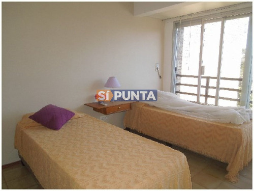 Imagen 4 de 7 de Apartamento En Playa Mansa