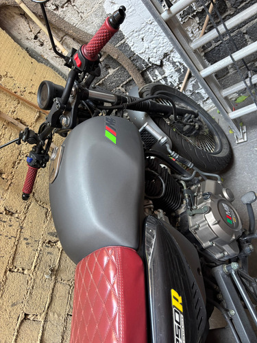 Moto Mb Super 7 (modelo 2023) Pintura Modificada